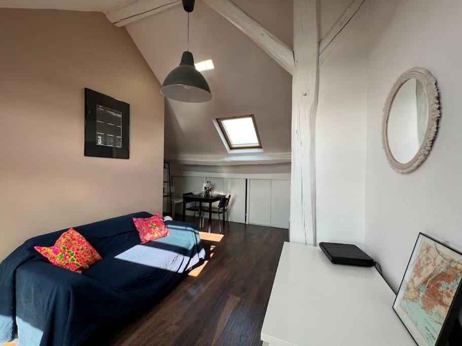 Bright Studio Apartment - Fontainebleau Eksteriør bilde