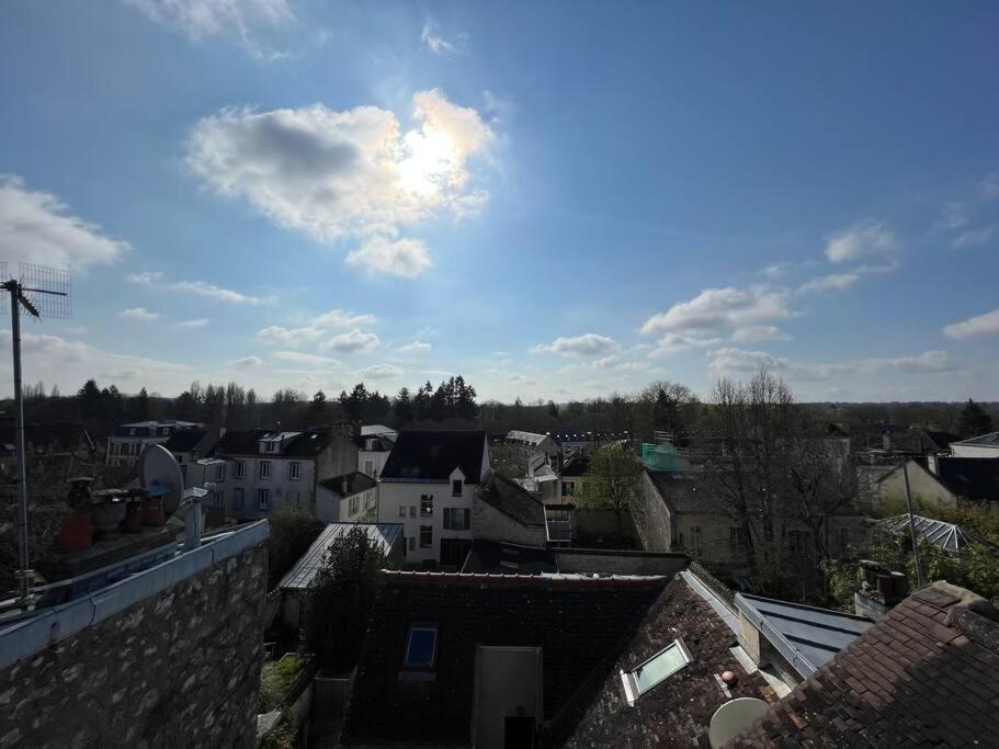 Bright Studio Apartment - Fontainebleau Eksteriør bilde